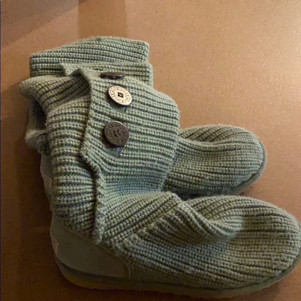 Ugh sheepskin knit boots